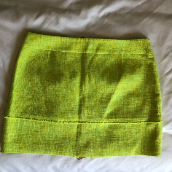 Karen Millen Green Tweed Mini skirt New - Picture 4 of 5